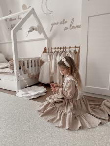 Kleid für Mädchen Flori in Beige